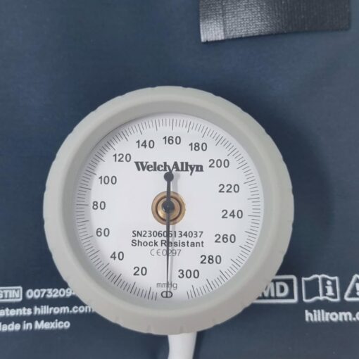 Welch Allyn DS44-MC DuraShock DS44 Integrated Aneroid Sphygmomanometer, Gear Free, Shock Resistant, Inflation Bulb and Valve, FlexiPort Reusable, 1-Tube Cuffs (Pack of 4) - Image 4