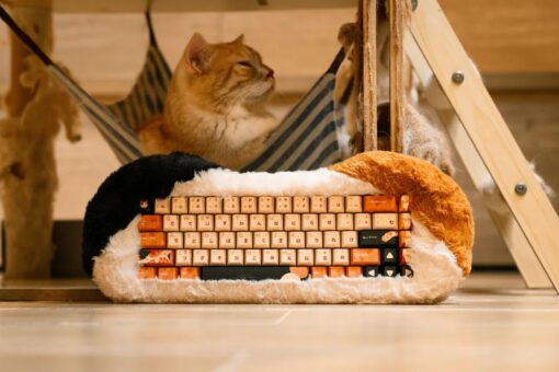 DRY STUDIO PETBRICK 65 2.4G Wireless Gaming Keyboard 65%, World's First Fluffy, Pettable Custom Mechanical Leaf Spring Keyboard, Switch Between Two Styles Any Time, Calico - Image 9